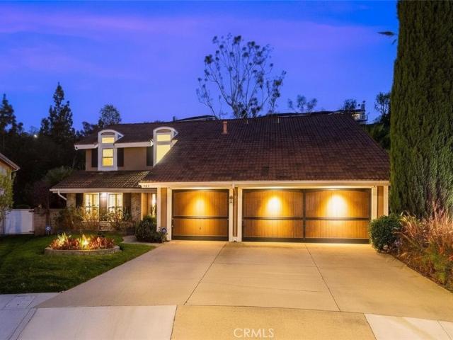 595 S Ave Faro, Anaheim Hills, CA 92807 | MLS #PW26128