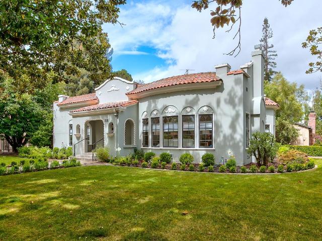 595 Seale Avenue