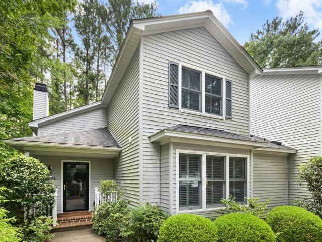 595 Weathersfield E