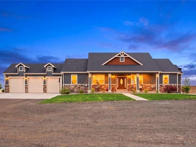 59601 E 56th Ave, Strasburg, CO 80136