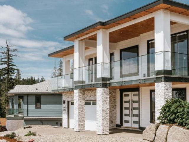 5962/64 Barnacle Street, Sechelt, BC, V7Z 0V4 house for sale | Listing ID R3167 | Royal LePage
