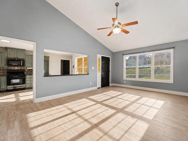 596 Colonial Hills Drive