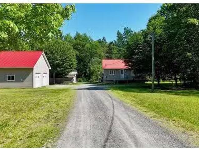 596 Mohannes Rd, Saint Stephen, NB, E3L 5V4 house for sale.