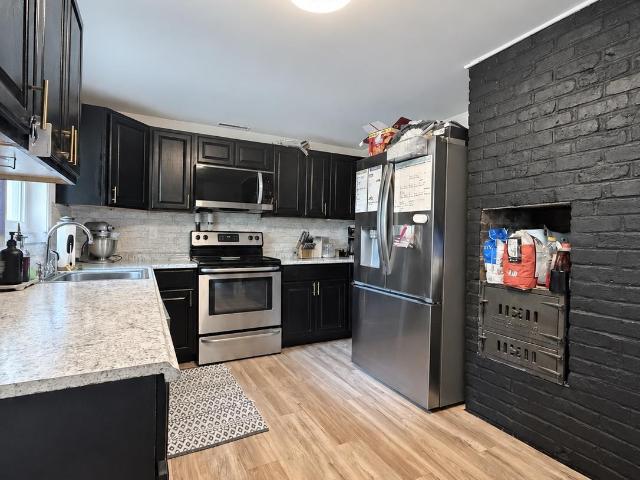 596 north lakeshore dr