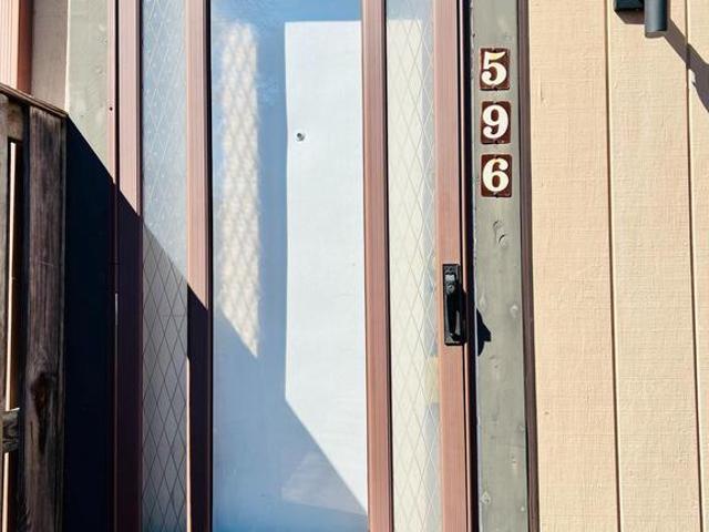596 West Court