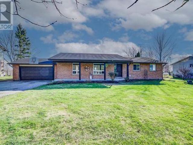5972 Deborah Glaister Line, Wellesley, ON, N0B 2T0 house for sale | Listing ID X13001 | Royal LePage