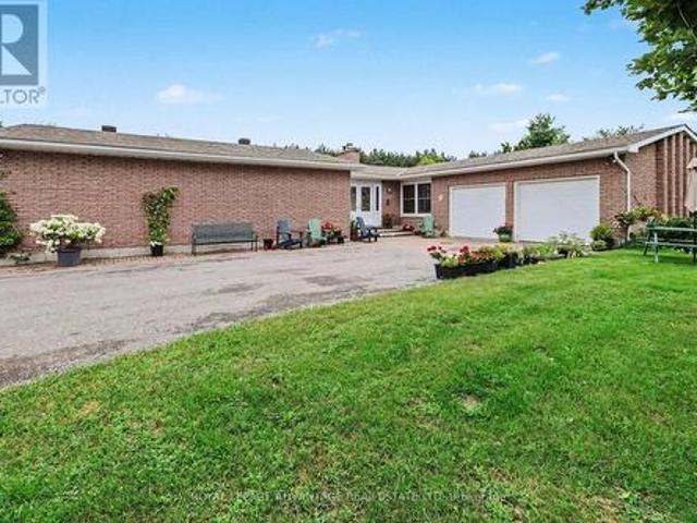 597 Christie Lake Road, Tay Valley, ON, K7H 3C6 house for sale | Listing ID X13621 | Royal LePage