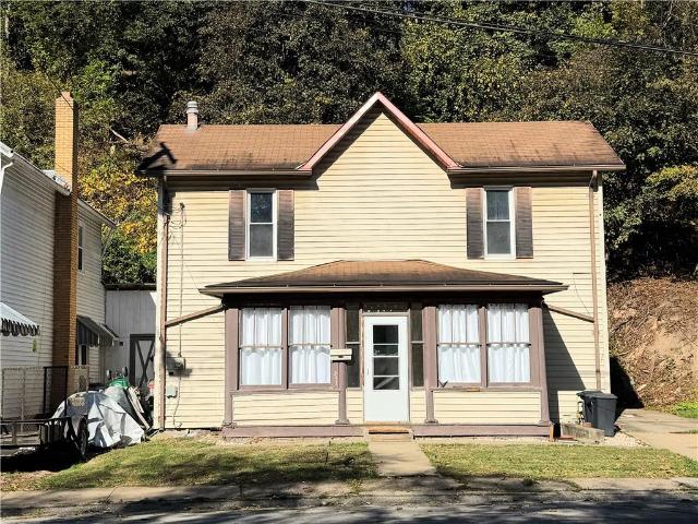 597 Market St, Leechburg, PA 15656 | MLS #1725