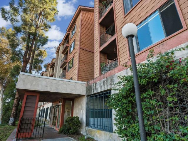 5980 Dandridge Ln, Unit 215, San Diego, CA 92115 | MLS #250043