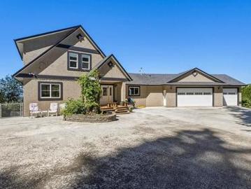 5980 Ranch Road, Vernon, BC, V1B 3J9 Luxury House for sale | Listing ID 10392 | Royal LePage Carriage Trade Luxury Properties