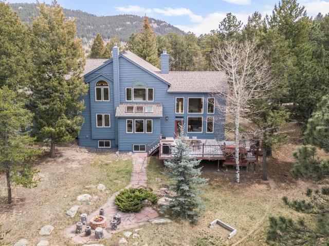 5981 Bluebell Lane