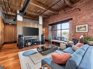 598 3rd Street 3300