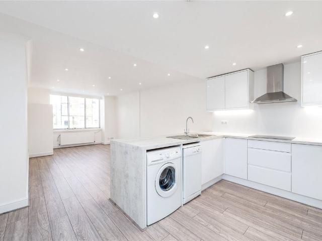 598 602 Holloway Road, Holloway N19, 2 bed flat to rent, £2,300 pcm | PrimeLocation