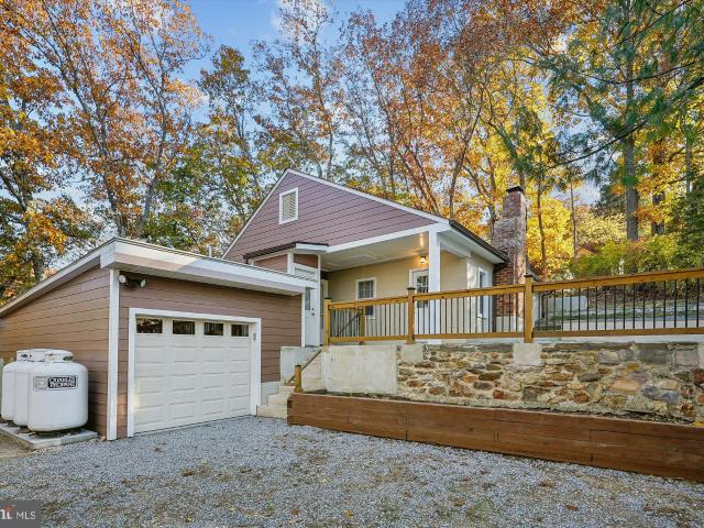 598 Timber Ln, Bluemont, VA 20135 | MLS #VACL2006