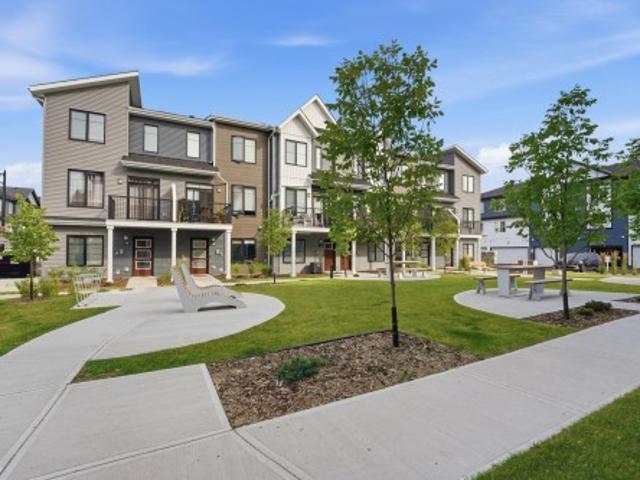 59 690 Av Sw, Edmonton, AB, T6X 3B7 townhouse for sale | Listing ID E4507 | Royal LePage