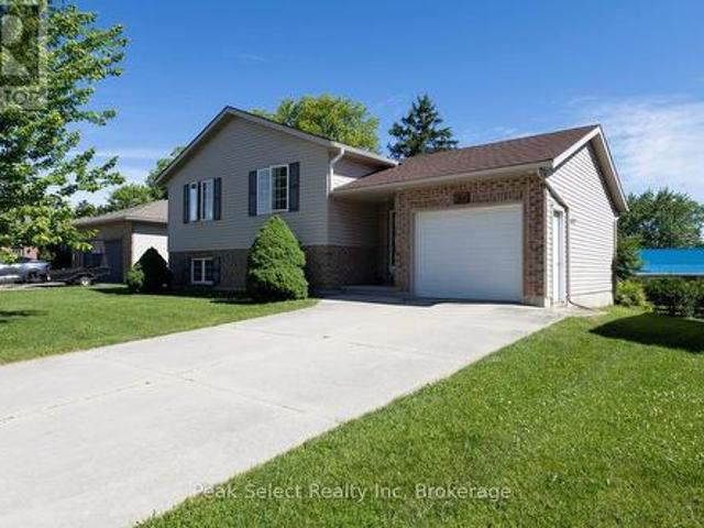 59 Albert Street, West Perth Mitchell, ON, N0K 1N0 house for sale | Listing ID X13459 | Royal LePage