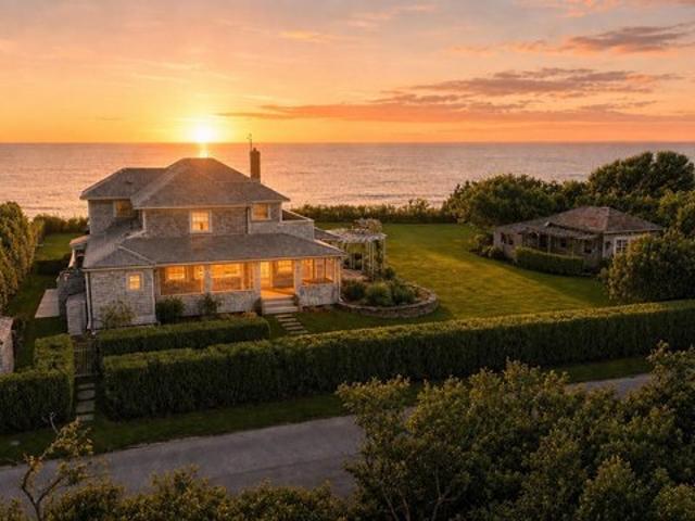 59 Baxter Rd, Nantucket, MA 02554