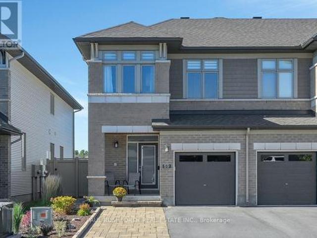 59 Bergschrund Walk, Ottawa, ON, K1W 0P7 house for sale | Listing ID X13853 | Royal LePage