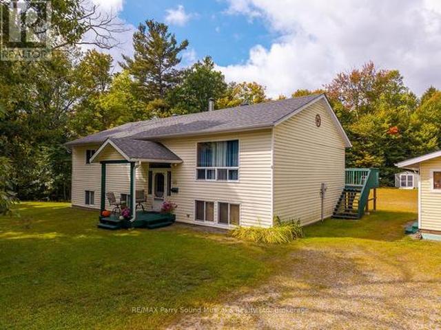 59 Black Road, Seguin, ON, P2A 2W8 house for sale | Listing ID X13018 | Royal LePage