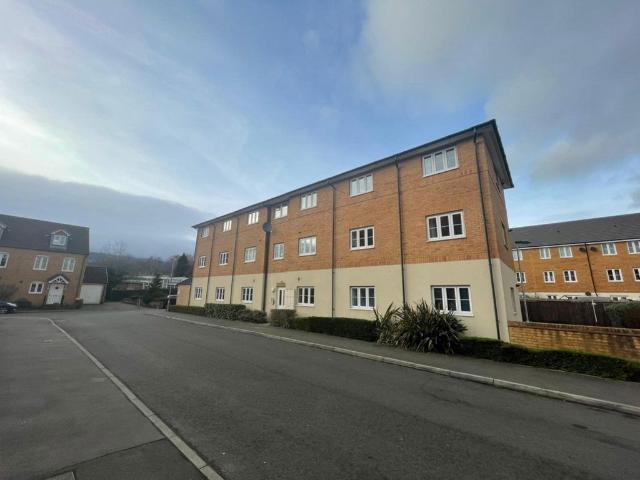 59 Blaen Bran Close, Cwmbran NP44, 2 bed flat to rent, £895 pcm | PrimeLocation