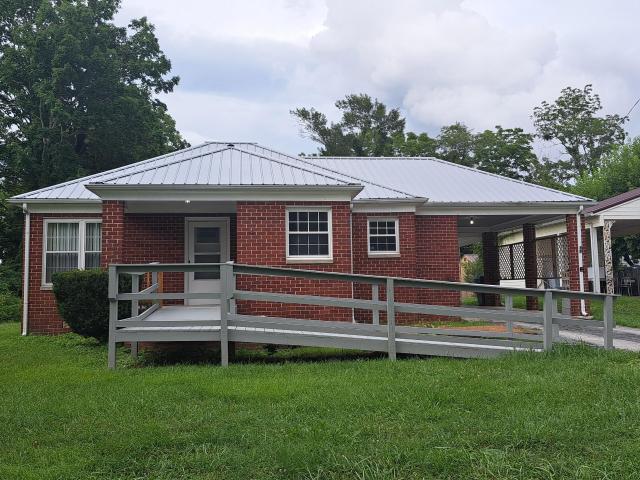 59 Brown Ave