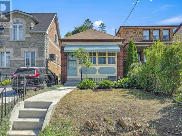 59 Branstone Road, Toronto, ON, M6E 4E3 house for sale | Listing ID W13705 | Royal LePage