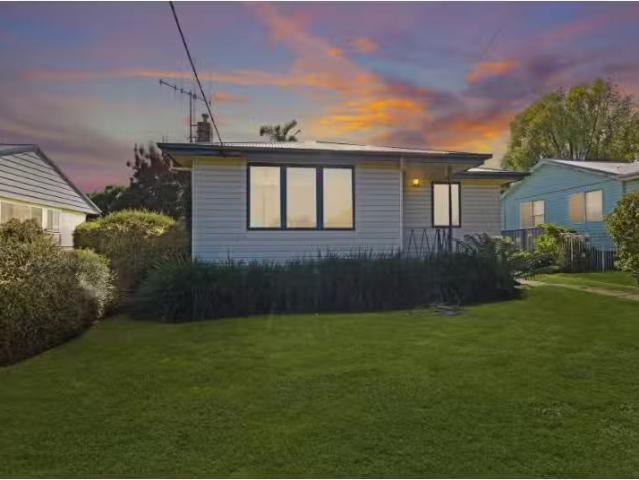 59 Dale Street, Orange House for rent Listed by Belle Propert.