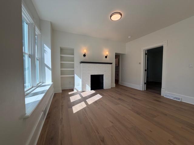 59 E Walworth Ave, Unit 59 1/2