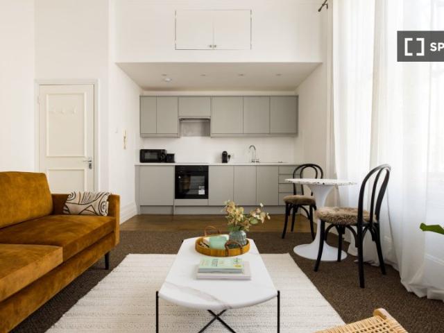 59 Eardley Crescent, London, SW5 9JZ, United Kingdom | 1 bed apartment for rent #99614099 | Rentberry