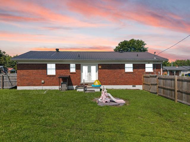 59 Eastview Drive