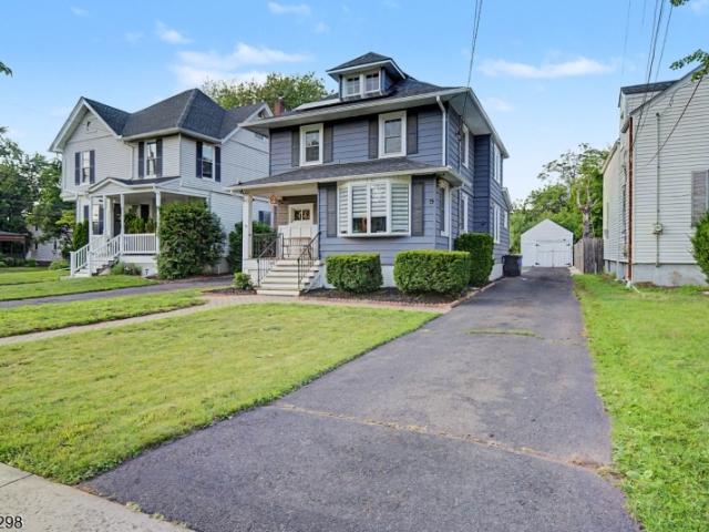 59 Fairview Ave