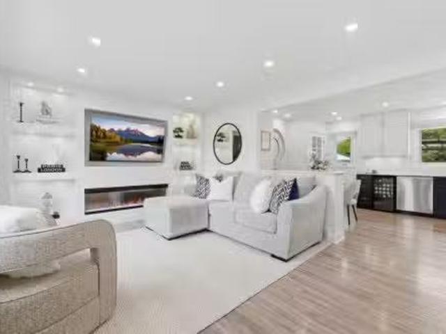 59 Ferncliff Crescent Se, Calgary, AB, T2H 0V5 house for sal.