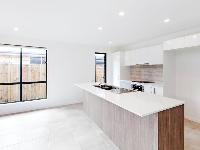59 Grebe Crescent, BLI BLI, QLD 4560