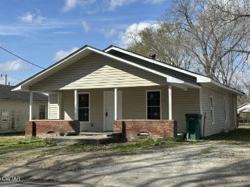59 Holly St, Jackson, TN 38301 | MLS #2600