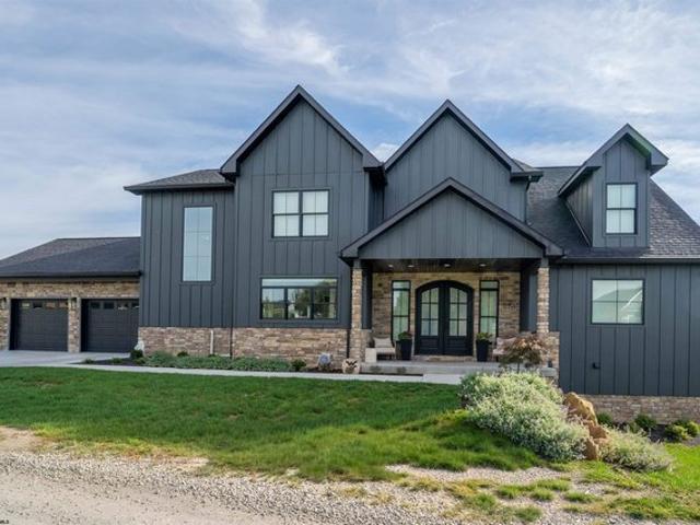 59 Jespy Dr, Morgantown, WV 26501