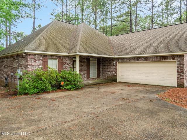 59 Lamplighter Lane