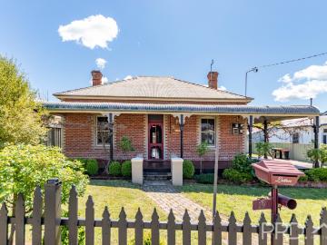 Gilmore, Tumut, Talbingo - Garden, Parking