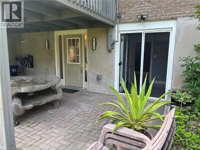 59 NATHANIEL Crescent Unit# B