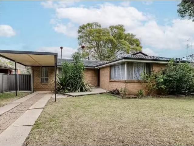 59 Nepean Street, Emu Plains House for rent Listed by George.
