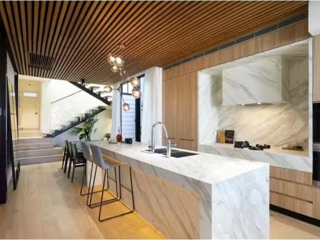 59 Northumberland Avenue, Stanmore House for rent Listed by S.