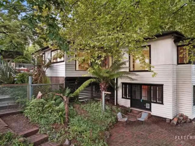 59 Olinda Monbulk Road, Olinda VIC 3788 House Auction