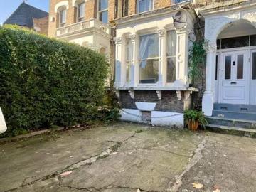 59 Queen Elizabeth's Walk, London, N16 5UQ, United Kingdom | Studio apartment for rent #1488740 | Rentberry