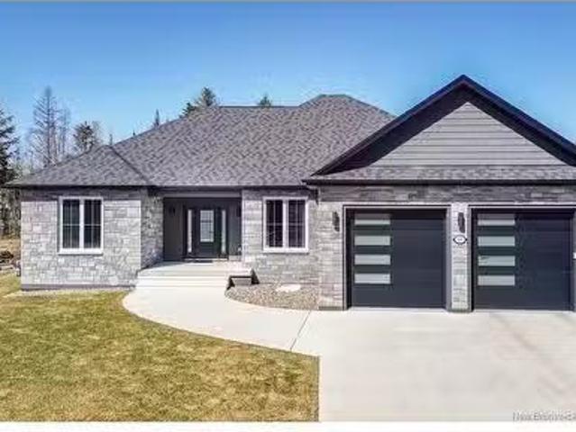 59 Stonehill Lane, Fredericton, NB, E3G 0J5 house for sale.