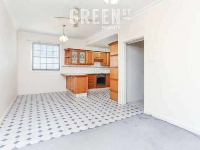 5 Murray Street, Adamstown Heights NSW 2289