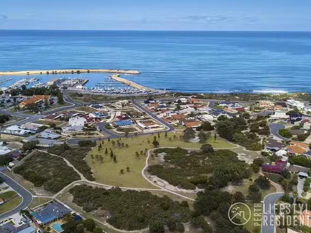 5 Madeleine Court, Two Rocks, WA 6037