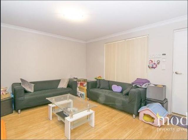 5 MANNIX PASS, QUEENS PARK