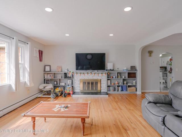 5 Mary Avenue