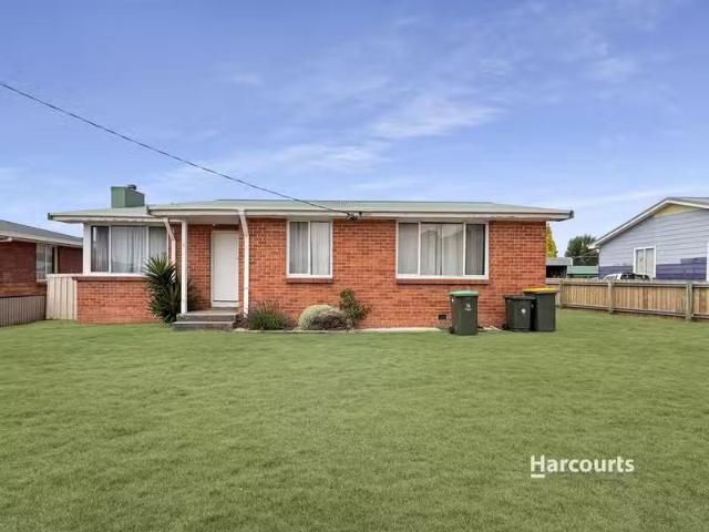 5 Mary Street, WEST ULVERSTONE, TAS 7315 House for Rent