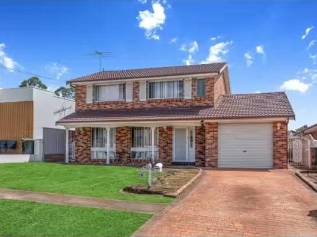 5 Mary Street, Wetherill Park House for rent Listed by Evan B.