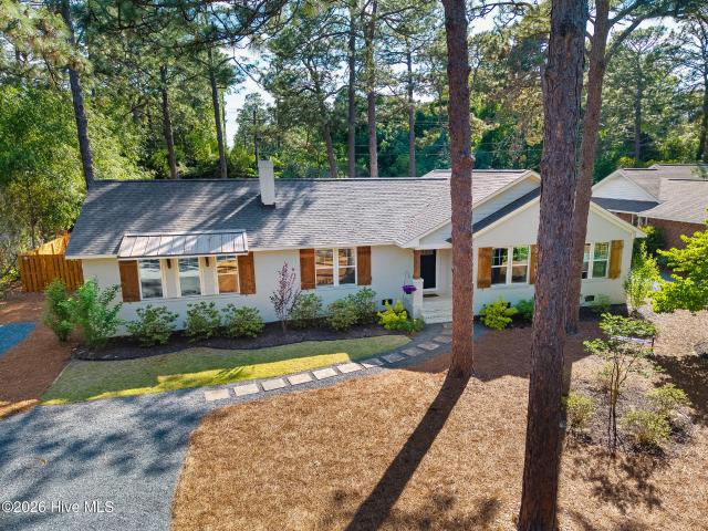 5 Mcleod Road